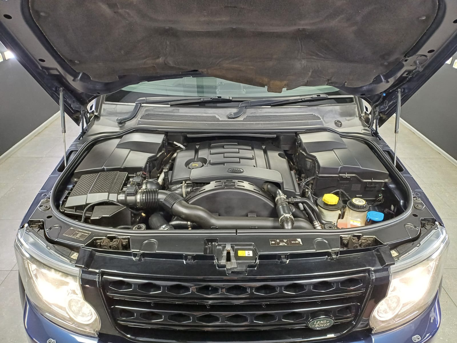 2014 Land Rover Discovery 4 SDV6 HSE