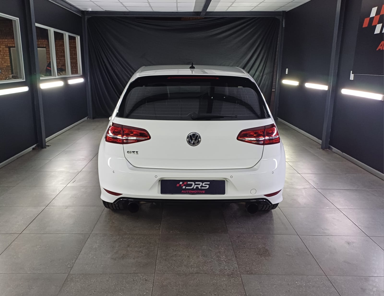2016 Volkswagen Golf GTi Auto
