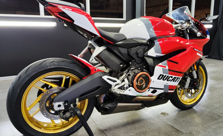 2017 Ducati 959 V2