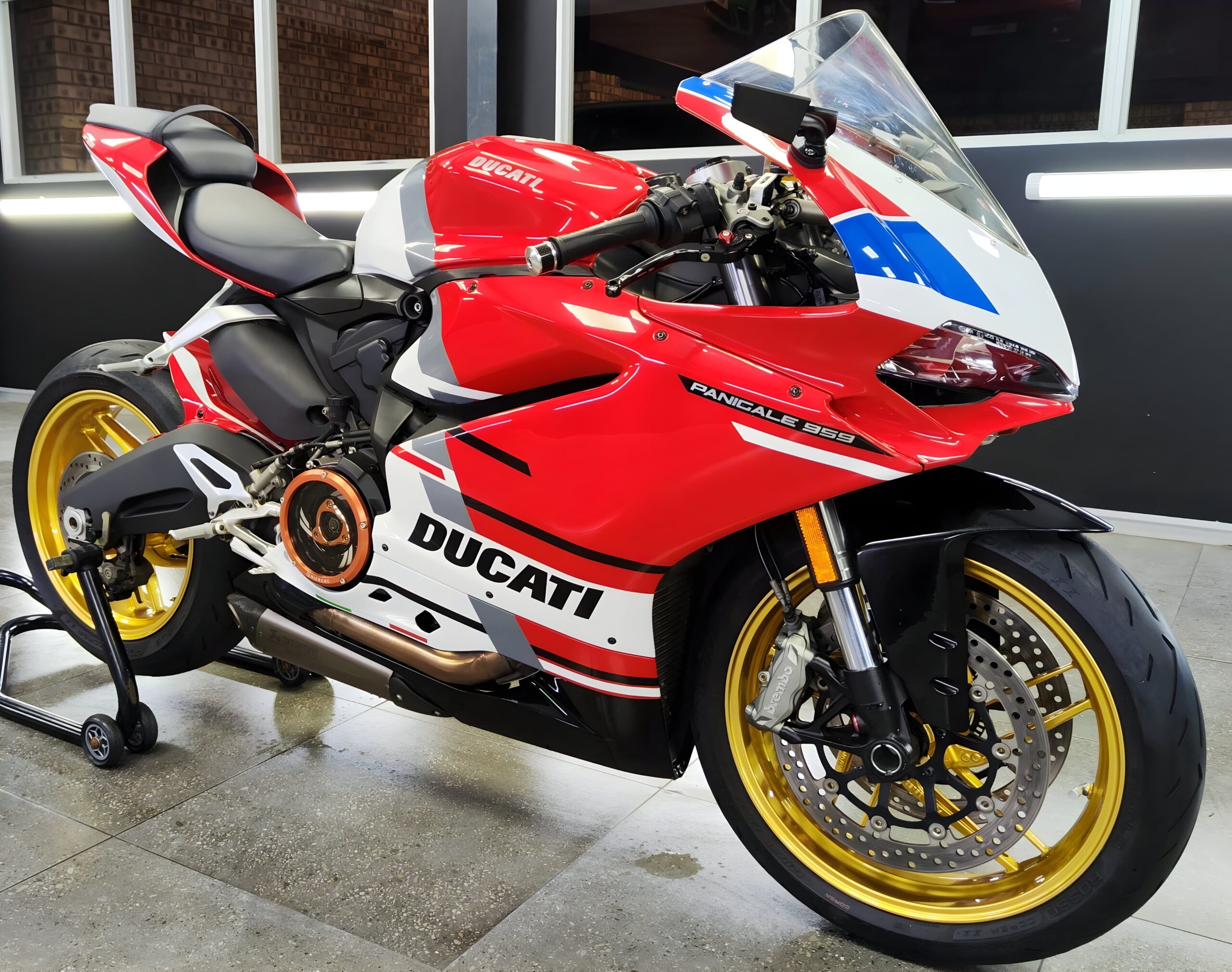 2017 Ducati 959 V2