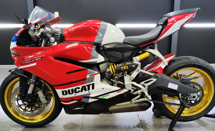 2017 Ducati 959 V2