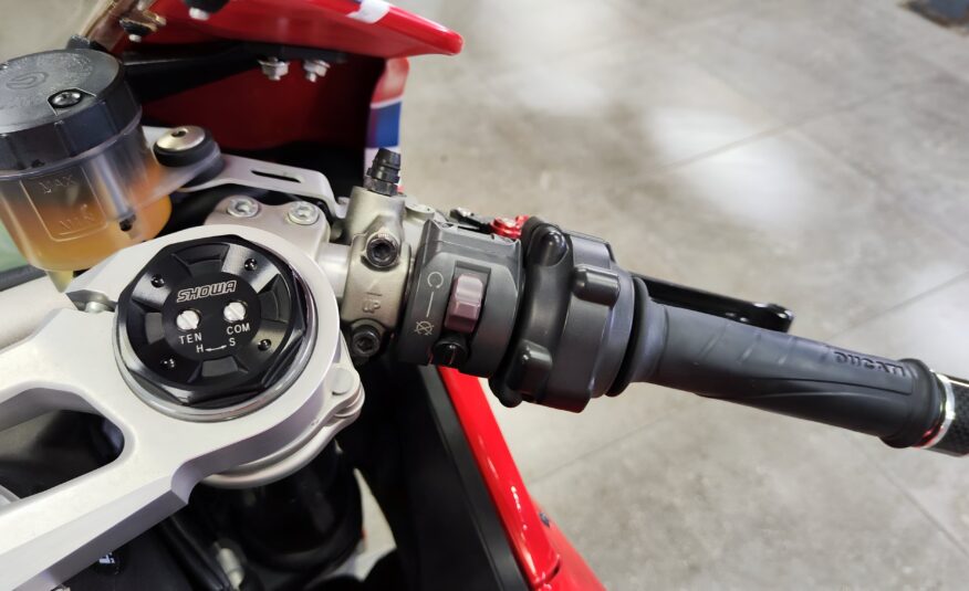 2017 Ducati 959 V2