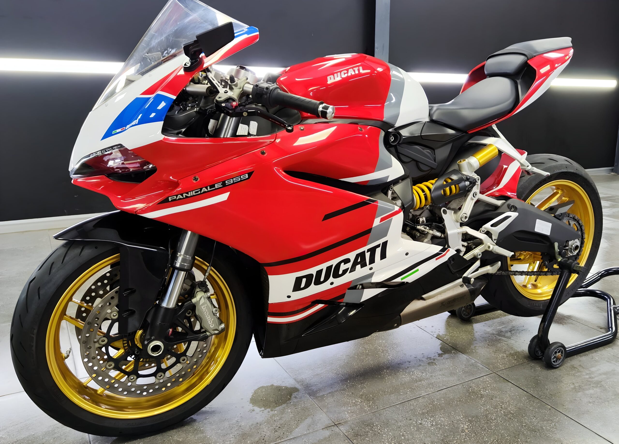 2017 Ducati 959 V2