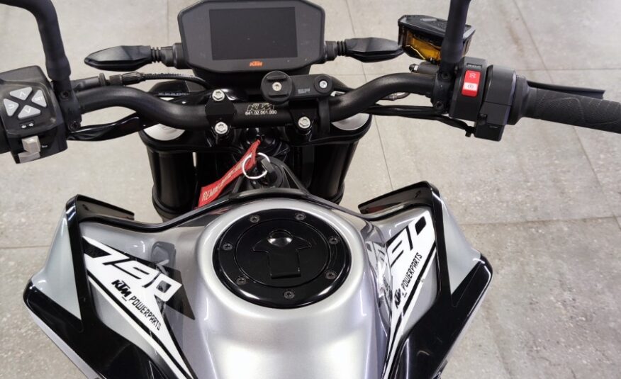 2018 KTM 790 Duke