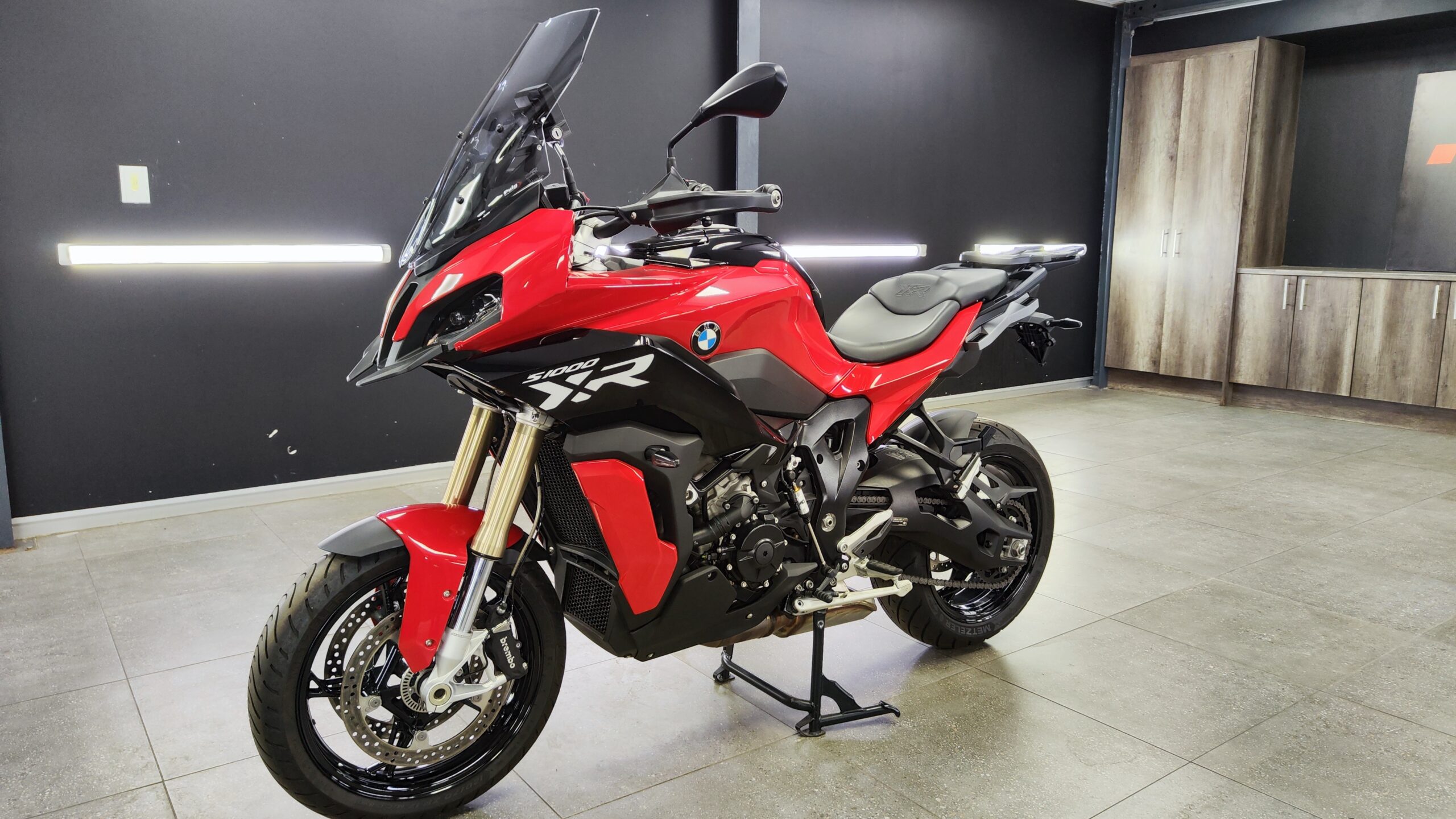 2023 BMW S1000XR