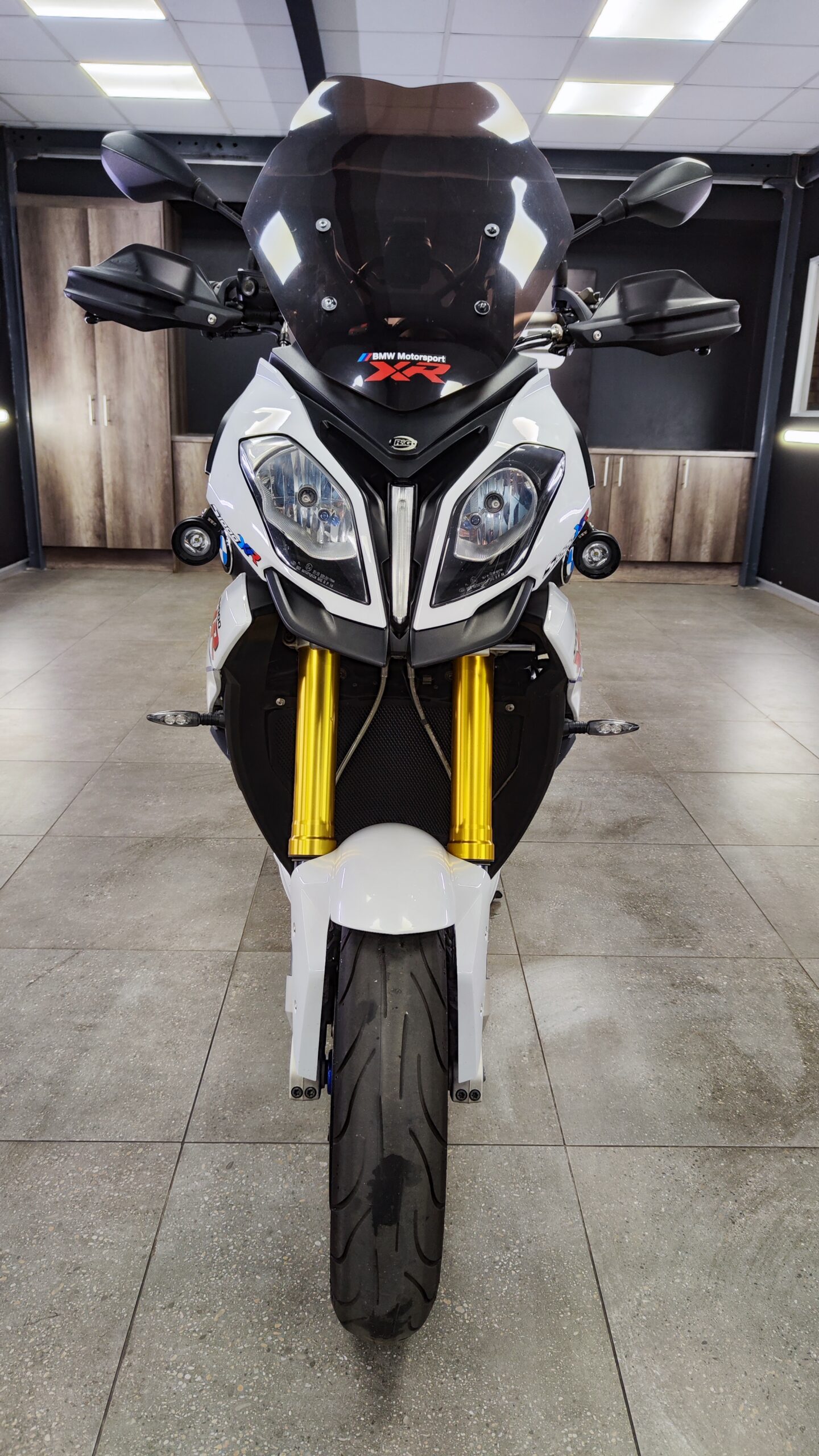 2015 BMW S1000XR