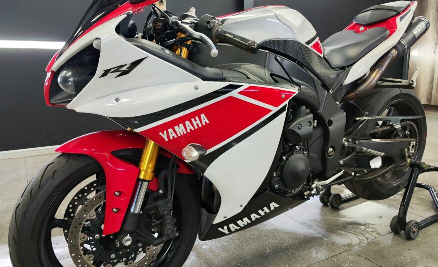 2012 Yamaha YZF R1