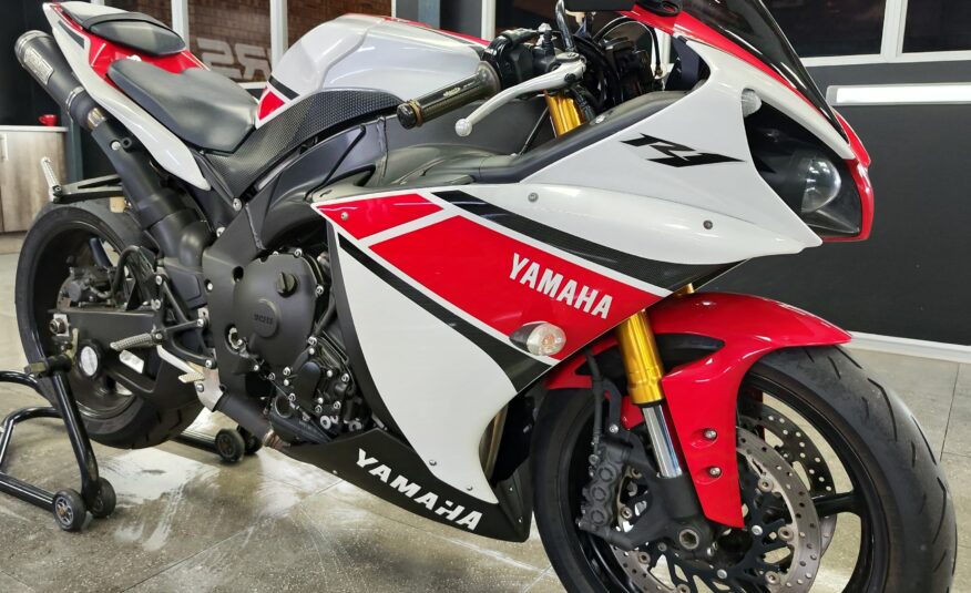 2012 Yamaha YZF R1