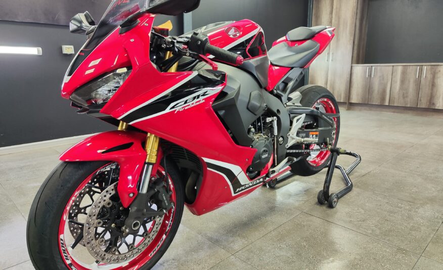 2017 HONDA CBR1000RR