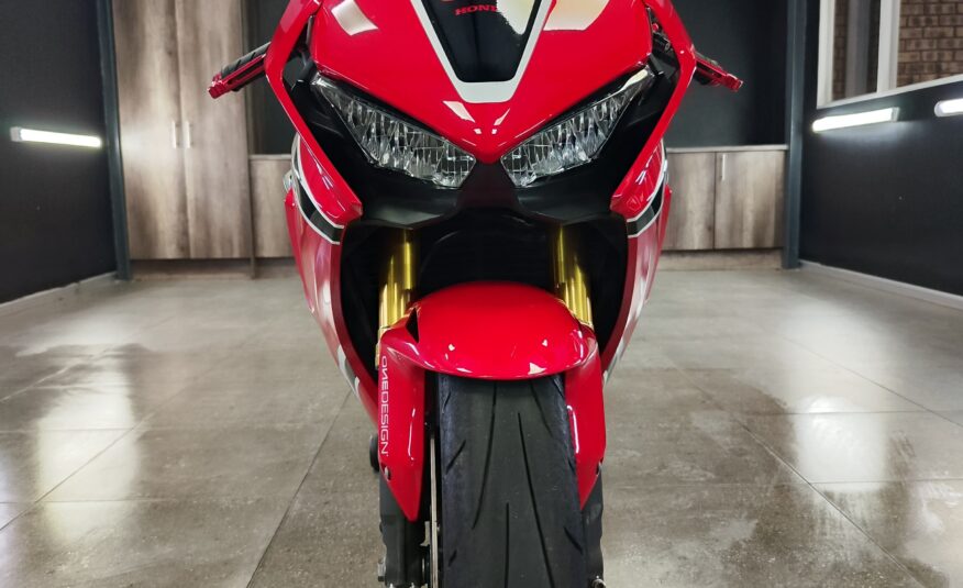 2017 HONDA CBR1000RR