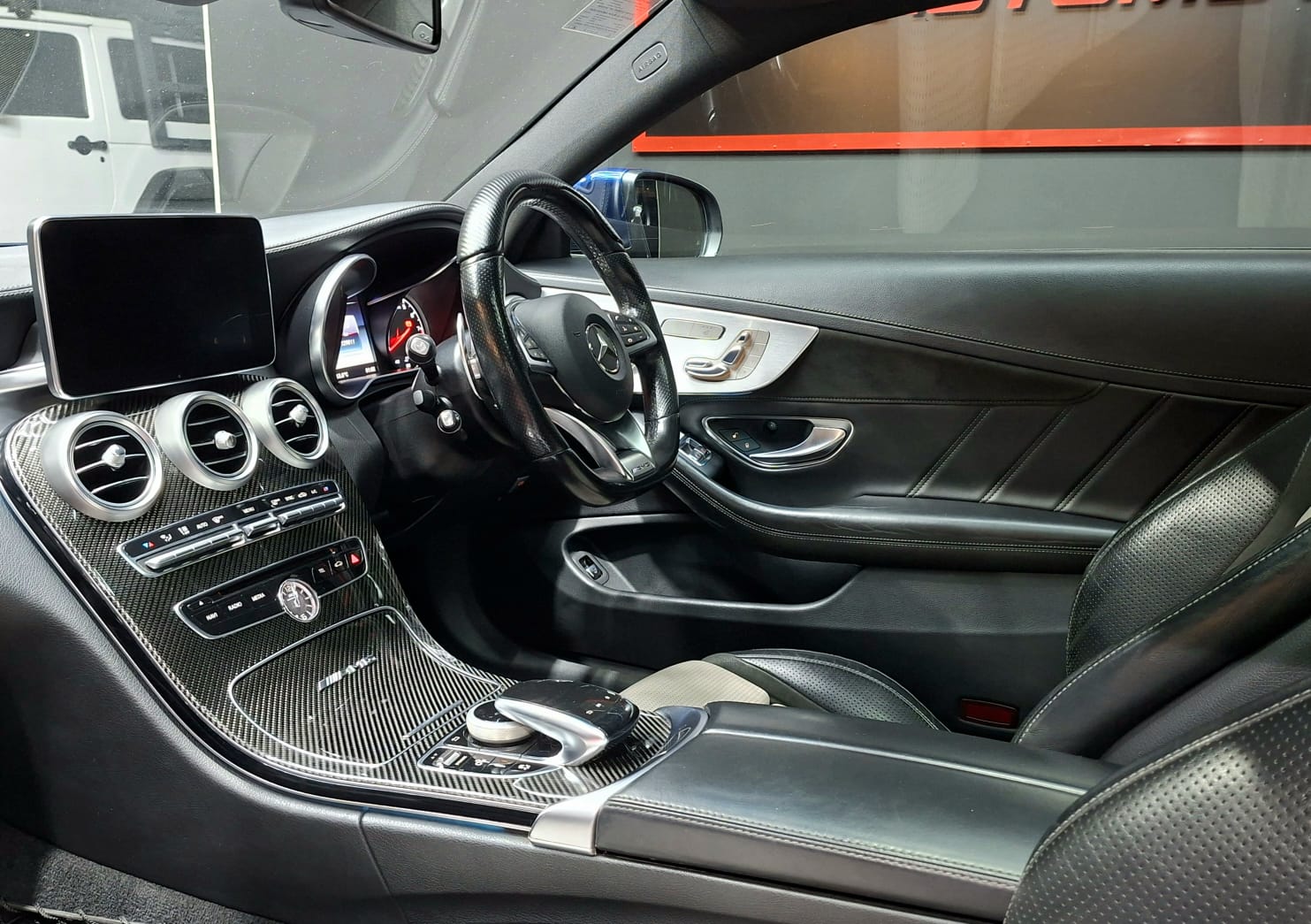 2016 Mercedes-AMG C-Class
