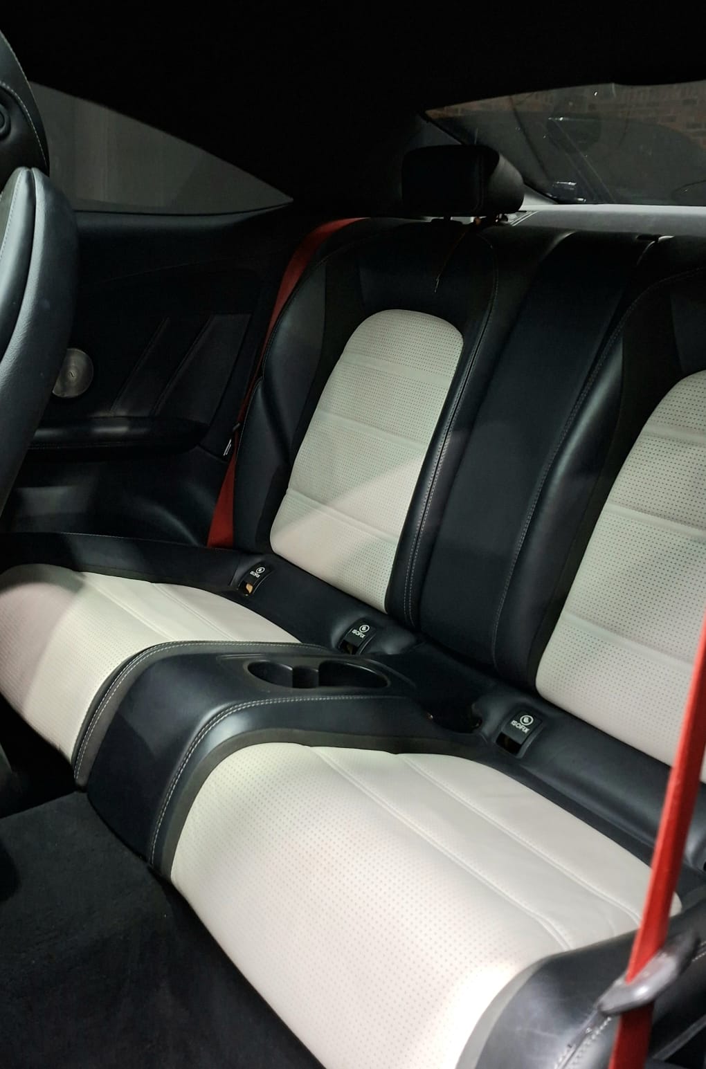 2016 Mercedes-AMG C-Class
